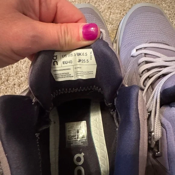 On Running Cloudrock 2 Hiking boots - Picture 5 of 7